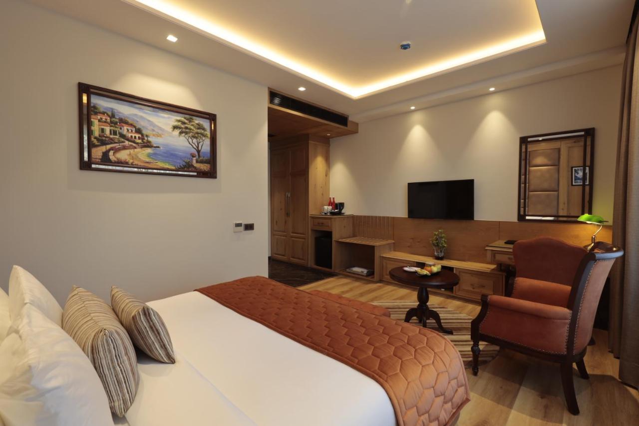 Welcomheritage Elysium Resort & Spa Shimla Buitenkant foto