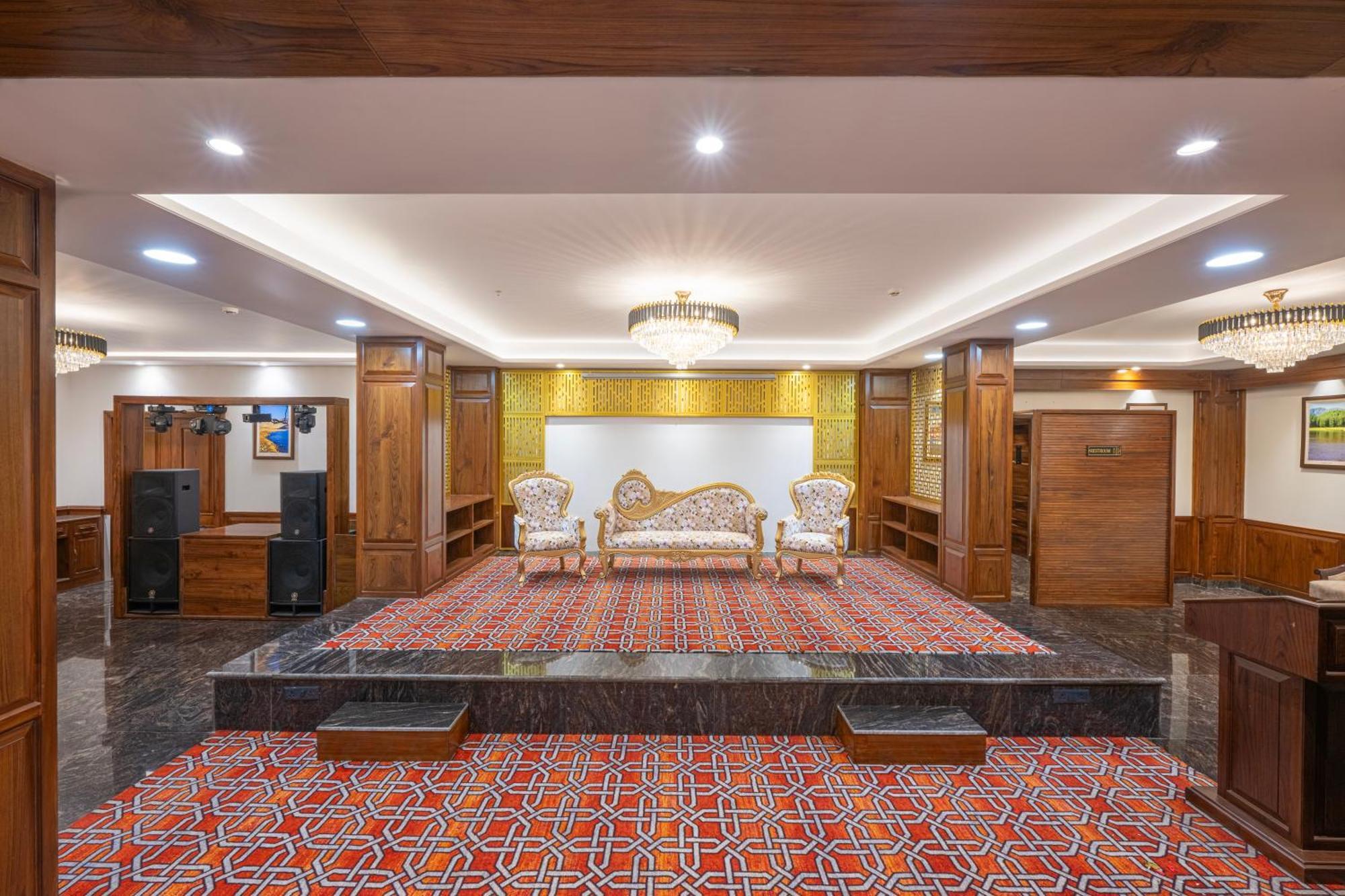 Welcomheritage Elysium Resort & Spa Shimla Buitenkant foto